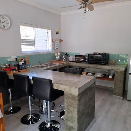 Emmaus Apartment Bloemfontein Ngoại thất bức ảnh
