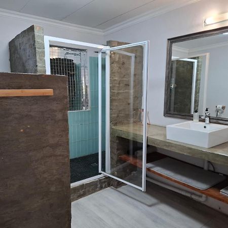 Emmaus Apartment Bloemfontein Ngoại thất bức ảnh