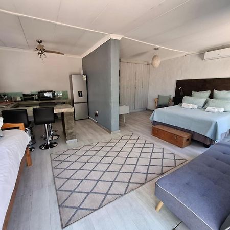 Emmaus Apartment Bloemfontein Ngoại thất bức ảnh