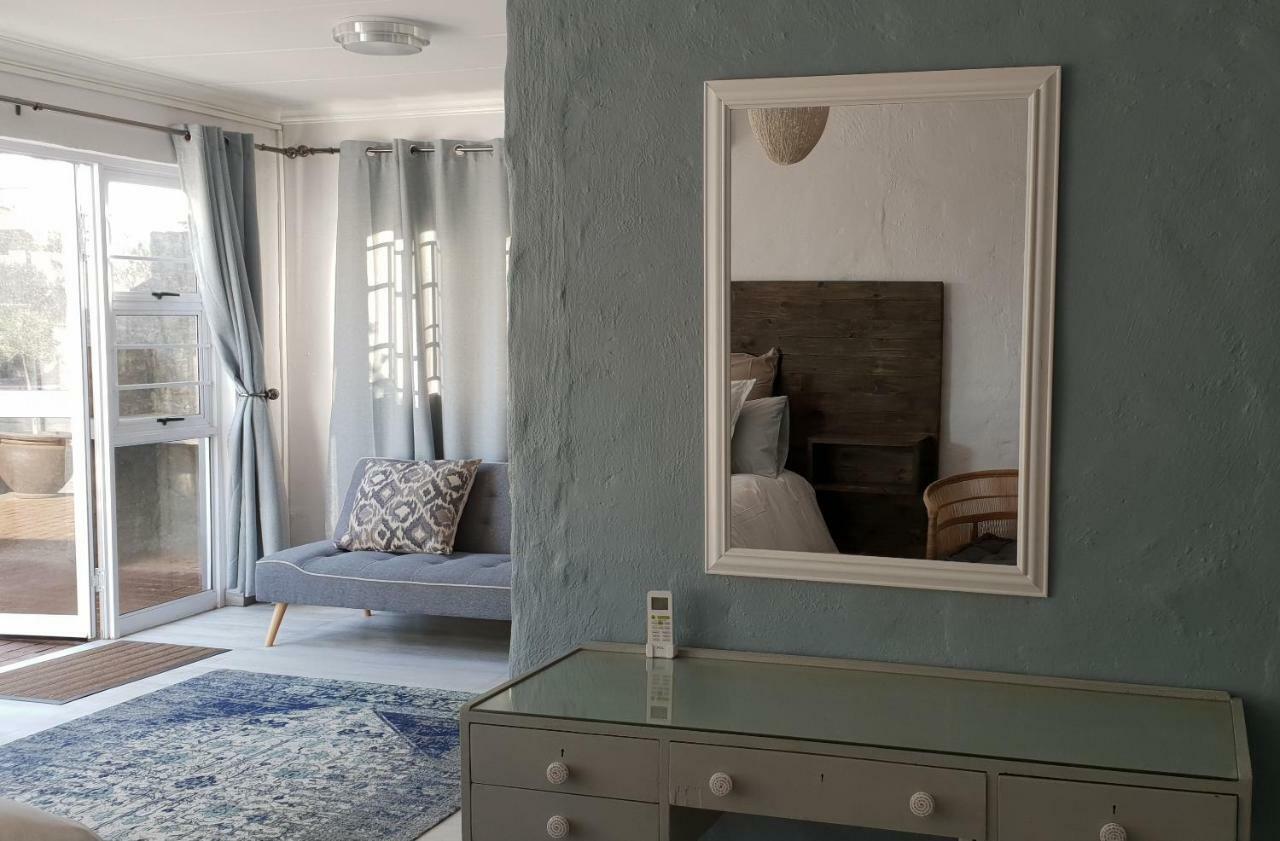 Emmaus Apartment Bloemfontein Ngoại thất bức ảnh